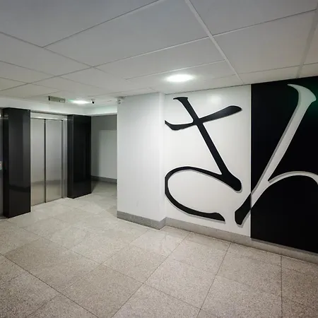 Sakura Deluxe Aparment By Bookinghost