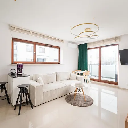 Sakura Deluxe Aparment *