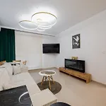 Sakura Deluxe Aparment By Bookinghost Appartement