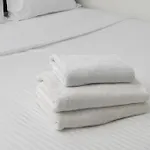 Sakura Deluxe Aparment By Bookinghost