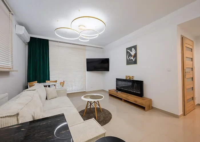 Sakura Deluxe Aparment By Bookinghost Apartament